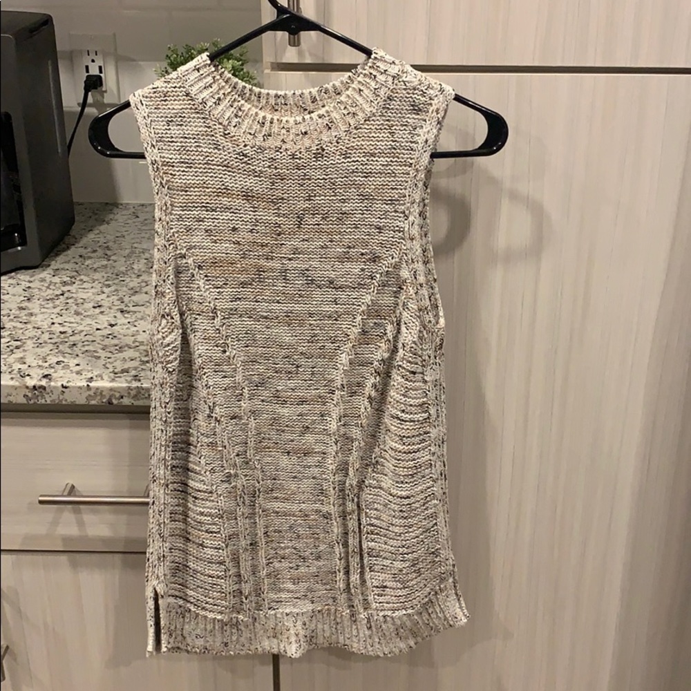 Sleeveless sweater